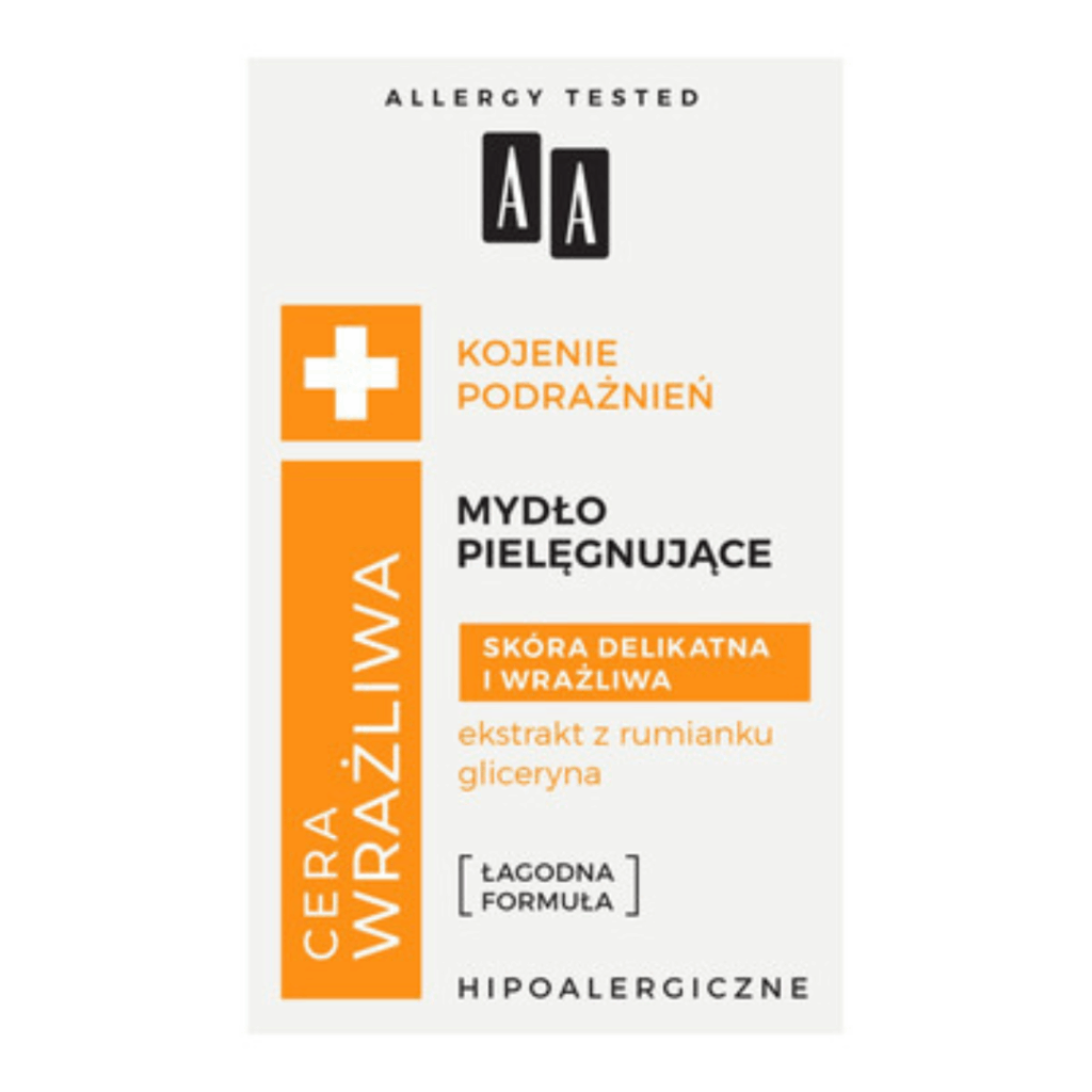 Box of AA Delicate Care Soap for sensitive skin with chamomile extract and glycerin – hypoallergenic formula.